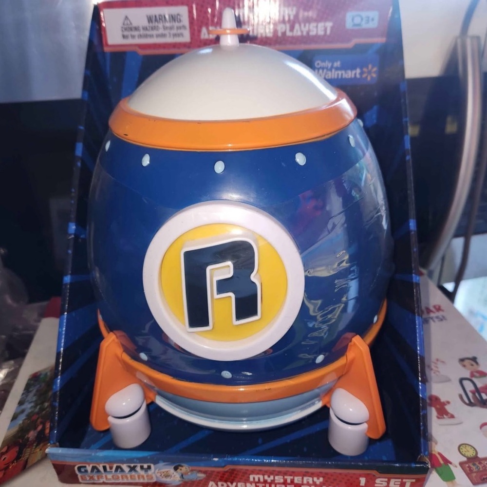 Galaxy Explorers Mystery Rocket Toy - Blue & Orange